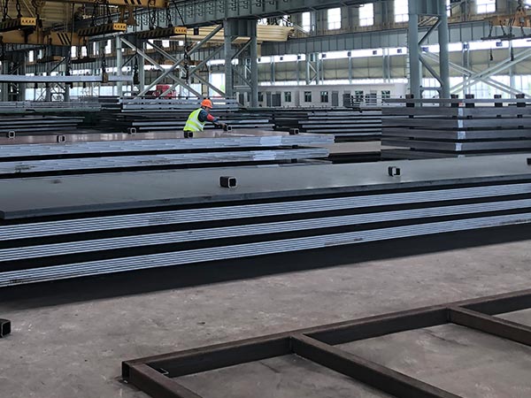 What grade is ASME SA299 Grade B pressure vessel steel sheet?