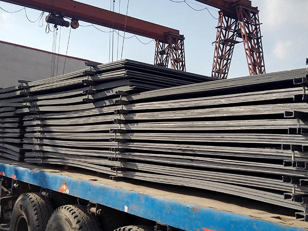 3800 Tons A573 Grade 70 steel for storage tanks and Q345R plates to Mexico