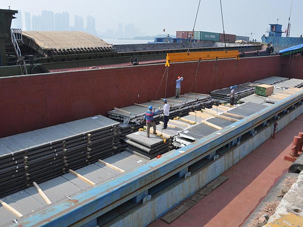 A573 Gr.70 steel and S690QL steel plate exporter
